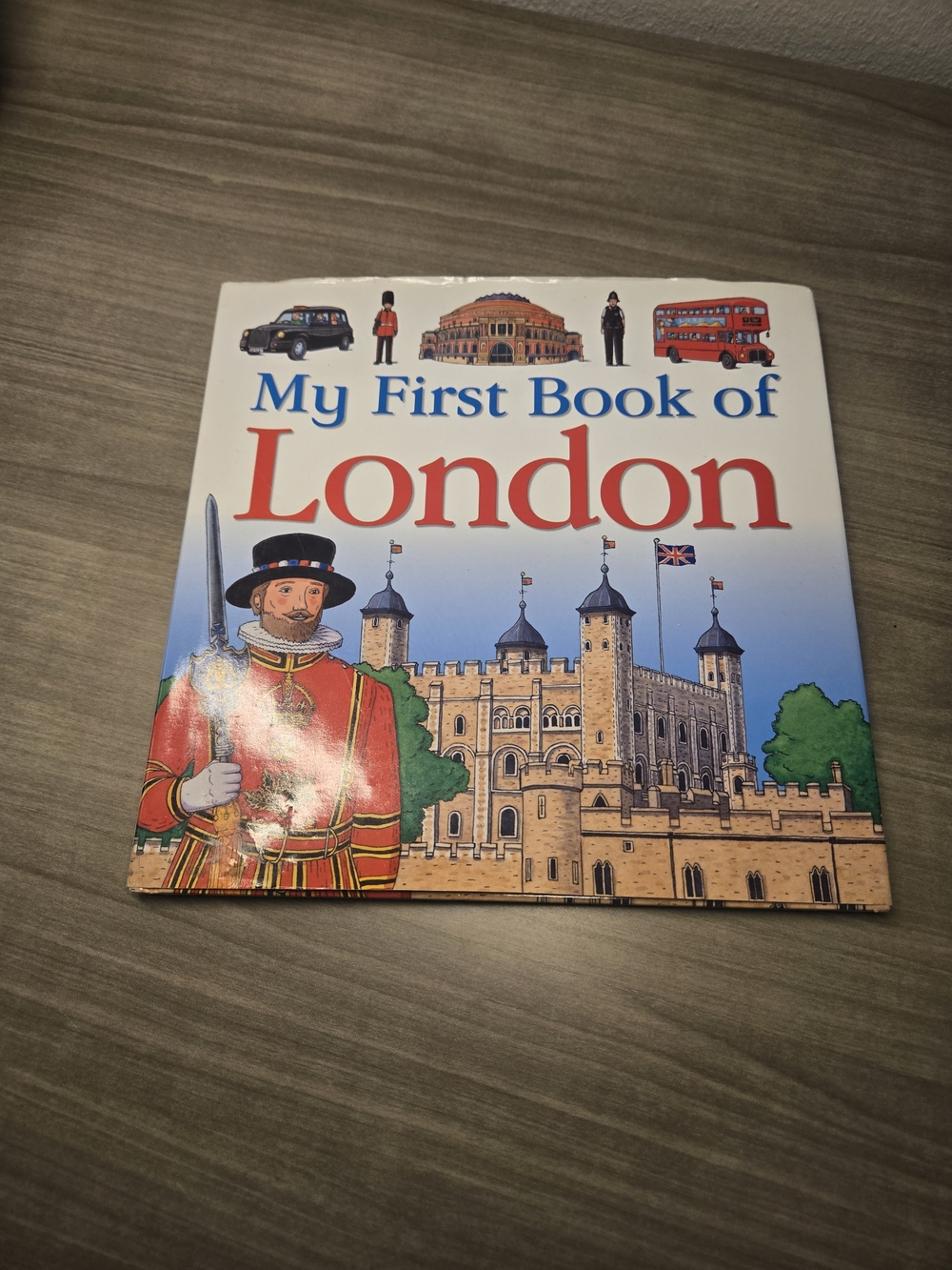 My First Book of London Illustrated Kids London Learning Book Hard Cover